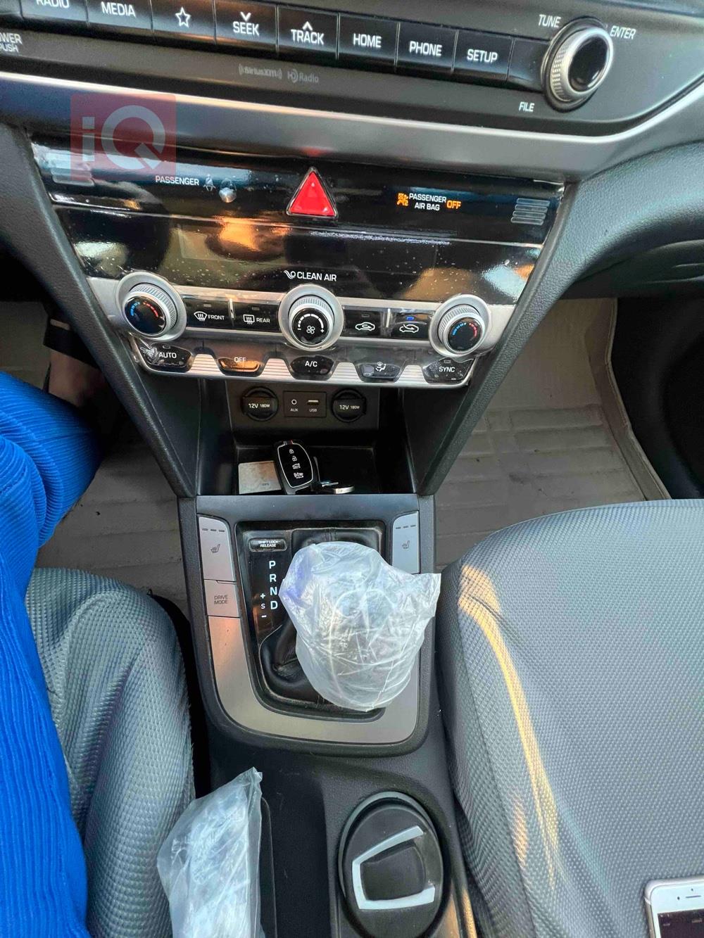 هیوندای ئەلەنترا